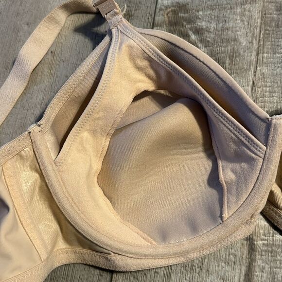 LEADING‎  LADY nursing Bra- size 36DD - Picture 7 of 11